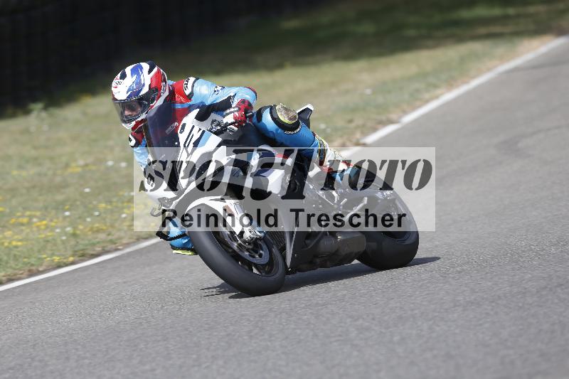/37 09.08.2026  Pluess Motosport ADR/Freies Fahren/9